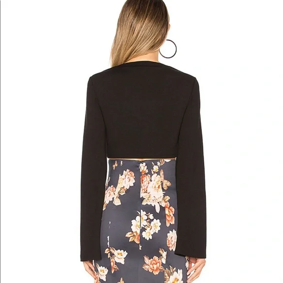 Privacy please Rochester top - Picture 3 of 4